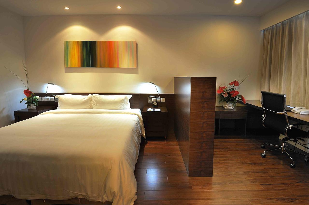 Wisdom Hotel Шанхай Екстериор снимка