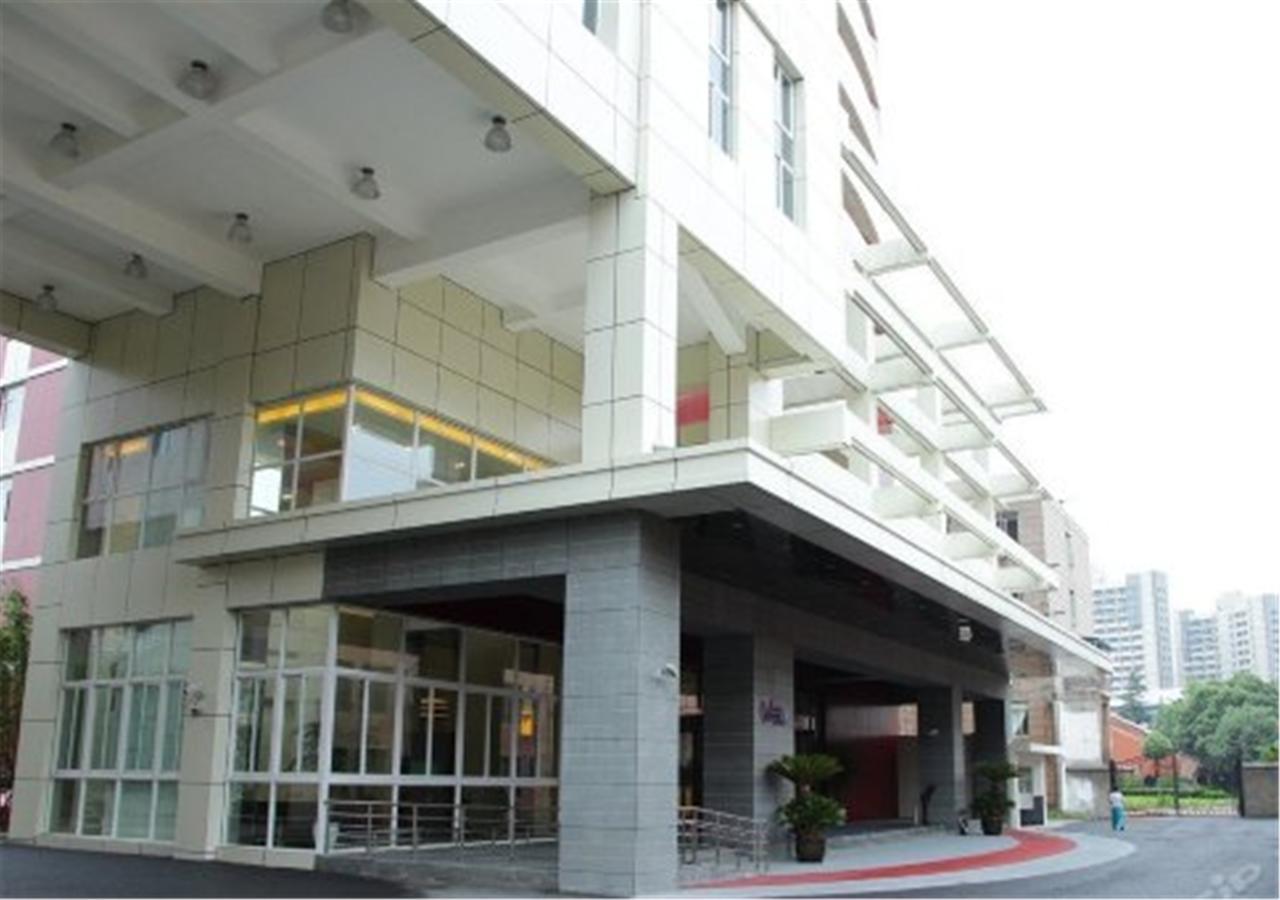 Wisdom Hotel Шанхай Екстериор снимка