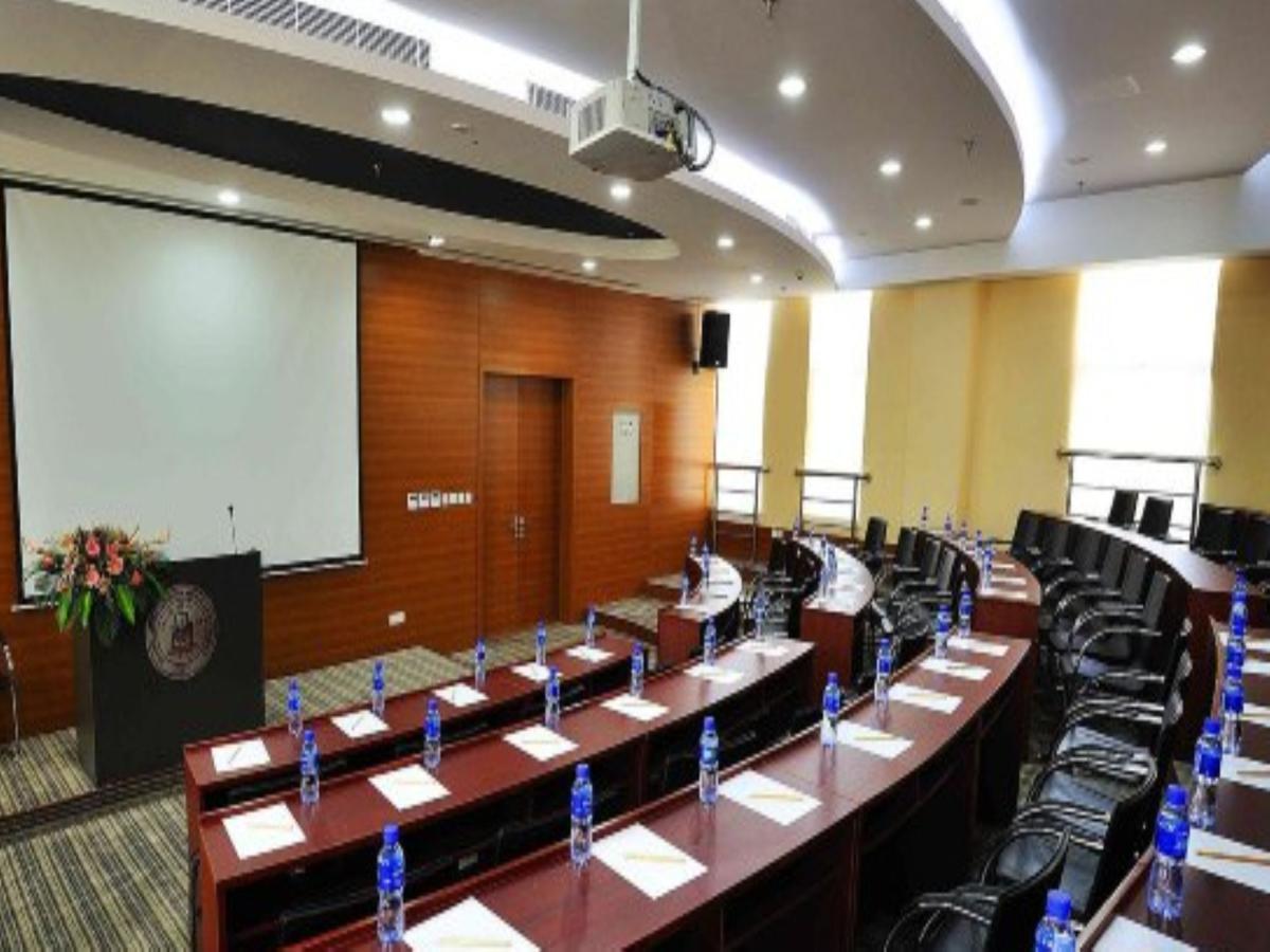 Wisdom Hotel Шанхай Екстериор снимка